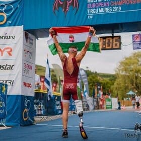 Csigolyatörés után 4 hónappal bajnoki cím – Czene Gábor paratriatlonista