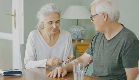 Neuromuszkuláris elektromos stimuláció a rehabilitációban és a sportban