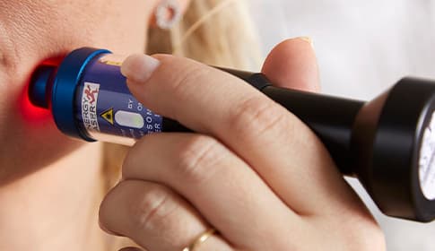 Lágylézer kezelés aknéra – Mit mutatnak a kutatások?