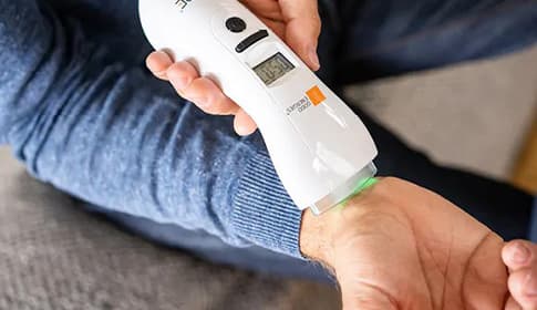 Alagút szindróma kezelése lágylézer terápiával